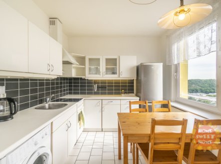 Pronájem bytu, 3+kk, 71 m²