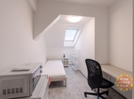 Pronájem bytu, jiný, 12 m² obrázek