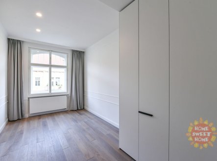 Pronájem bytu, 2+kk, 56 m²