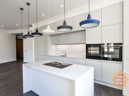 Pronájem bytu, 4+kk, 167 m²
