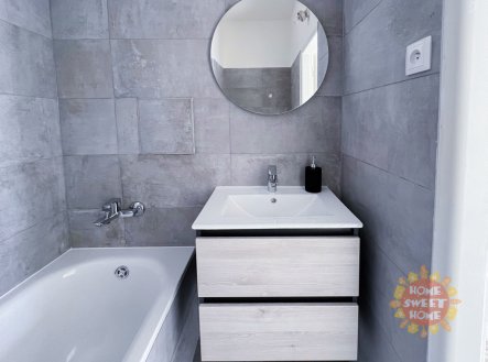 Pronájem bytu, 2+1, 55 m²