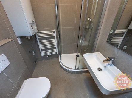 Pronájem bytu, 1+kk, 35 m²