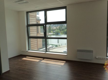 Pronájem kanceláře, 52 m²