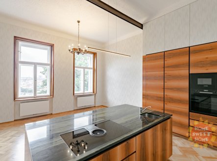 Pronájem bytu, 3+kk, 132 m²