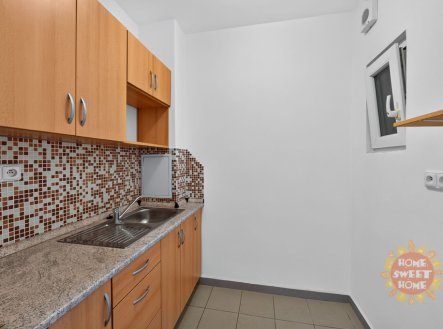 Pronájem kanceláře, 67 m²