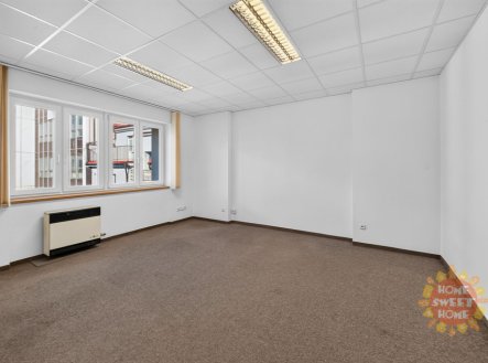 Pronájem kanceláře, 27 m²