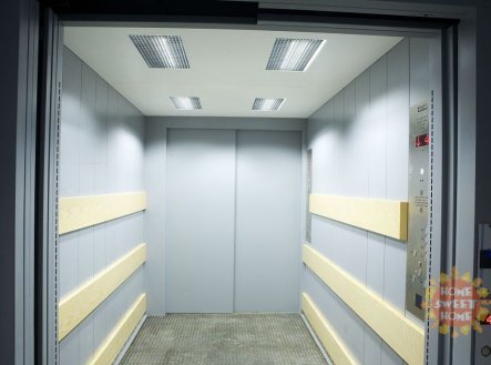 Pronájem skladu, 1 395 m²