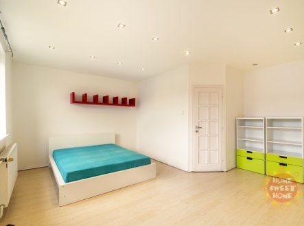 Pronájem domu/vily, 265 m²