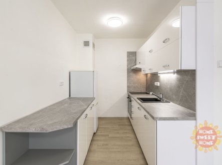 zom-5582-hdr.jpg | Pronájem bytu, 2+kk, 41 m²
