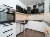 Pronájem bytu, 4+kk, 85 m²