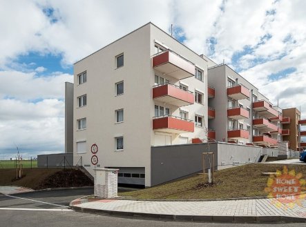 Pronájem bytu, 4+kk, 85 m²