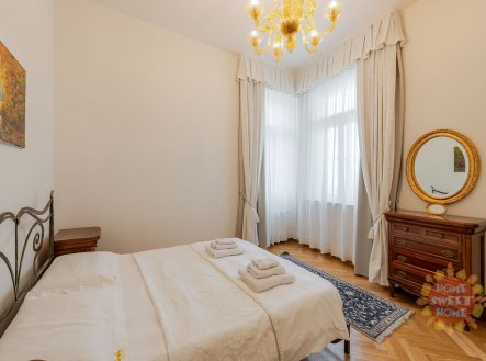 Pronájem bytu, 3+kk, 110 m²