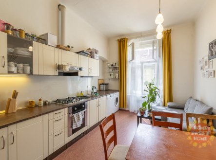 Pronájem bytu, 2+1, 75 m²