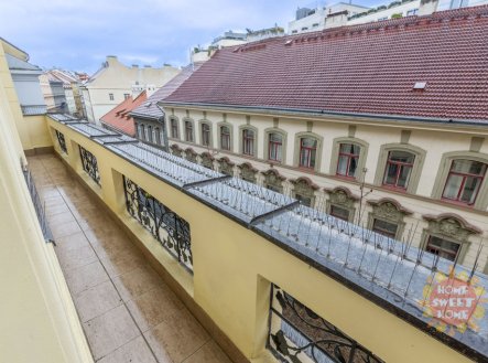 Pronájem bytu, 4+kk, 122 m²