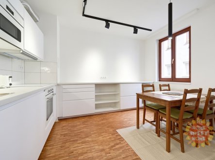 Pronájem bytu, 1+kk, 30 m²