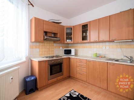 Pronájem bytu, 1+kk, 40 m²