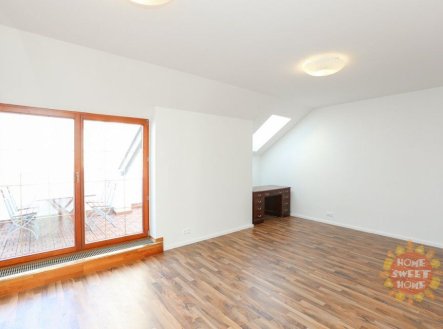 Pronájem bytu, 4+kk, 145 m²