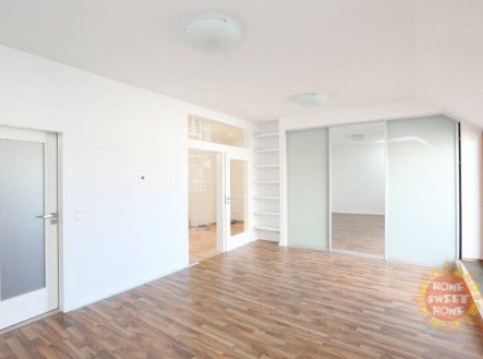 Pronájem bytu, 4+kk, 145 m²