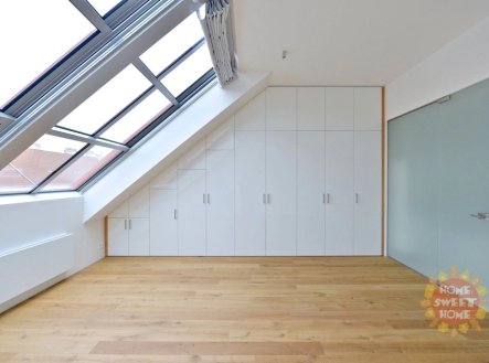 Pronájem bytu, 4+kk, 203 m²