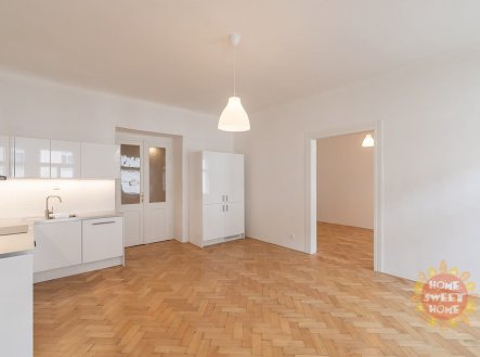 Pronájem bytu, 3+kk, 81 m²