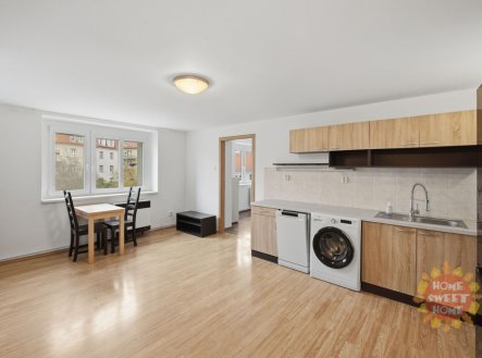 Pronájem bytu, 2+kk, 57 m²