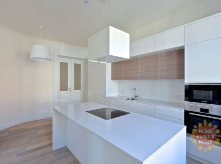 Pronájem bytu, 3+1, 137 m²