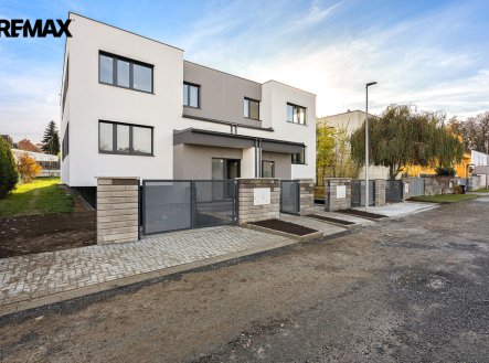 Prodej domu/vily, 297 m²