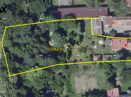 Prodej pozemku pro bydlení, 2 352 m²