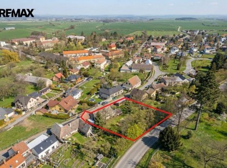 Prodej pozemku pro bydlení, 1 643 m²