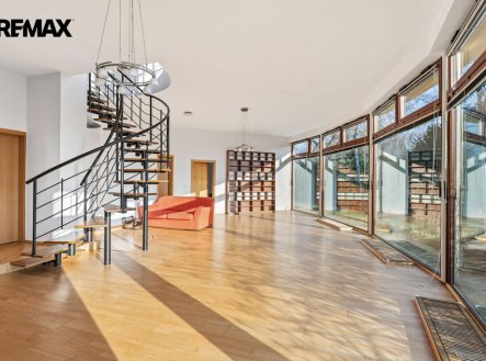 Prodej domu/vily, 311 m²