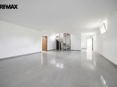 Pronájem obchodní prostory, 150 m²