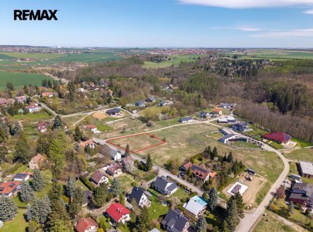 Prodej pozemku pro bydlení, 2 049 m²