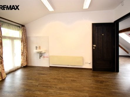 Pronájem kanceláře, 46 m²
