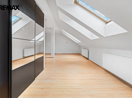 Prodej bytu, 2+kk, 73 m²