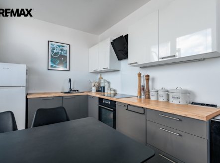 Prodej bytu, 2+kk, 87 m²