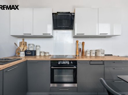 Prodej bytu, 2+kk, 87 m²