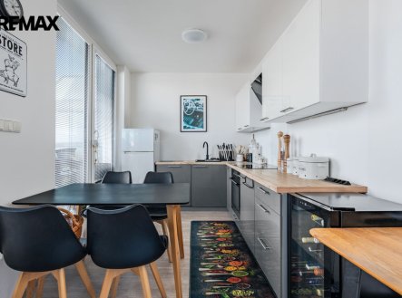 Prodej bytu, 2+kk, 87 m²