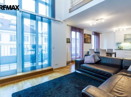 Pronájem bytu, 5+kk, 167 m²