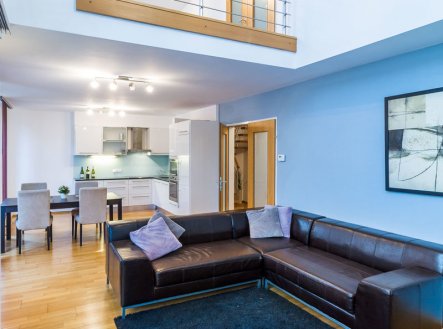 Pronájem bytu, 5+kk, 167 m²