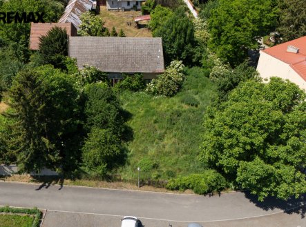 Prodej pozemku pro bydlení, 1 100 m²