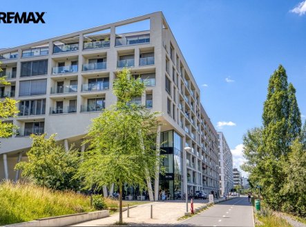 Pronájem bytu, 4+kk, 114 m²