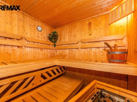 Prodej hotel, 309 m²