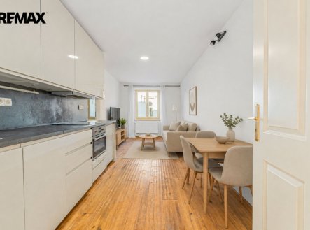 Prodej bytu, 2+kk, 60 m²