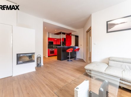 Pronájem bytu, 2+kk, 53 m²