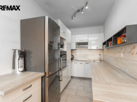 Prodej bytu, 3+kk, 64 m²