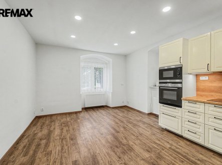 Prodej bytu, 3+kk, 75 m²
