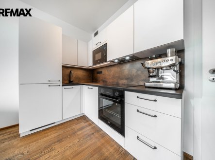 Prodej bytu, 2+kk, 56 m²