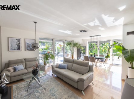 Prodej domu/vily, 215 m²