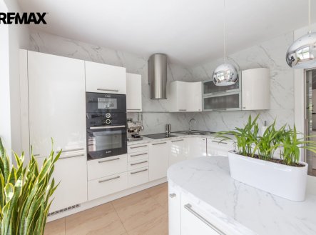 Prodej domu/vily, 215 m²