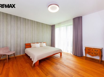 Prodej bytu, 5+kk, 172 m²